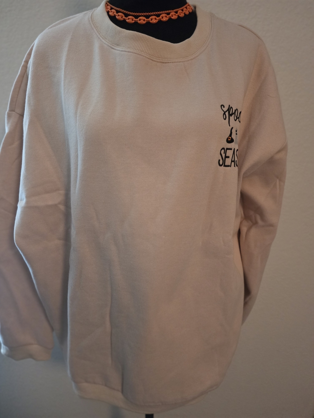 Spooky Season Ultra Soft Crewneck in Pink 2XL NWT